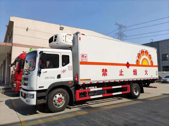 墨脱危险品托运